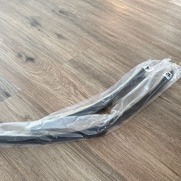 Motium Wiper Blades Pair for Front Windshield 26” + 16” J Hook - Picture 8 of 8